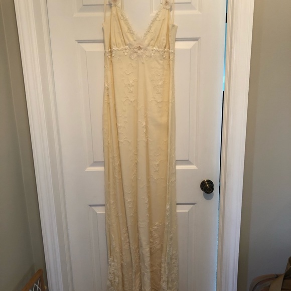 Claire Pettibone Ivory Constance Wedding Dress - Picture 5 of 15